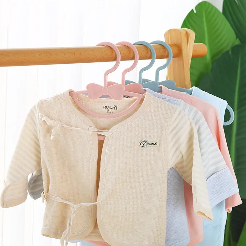 5-50Pcs Baby Hangers Plastic K – Baby Clothing Rack recenzja i cena